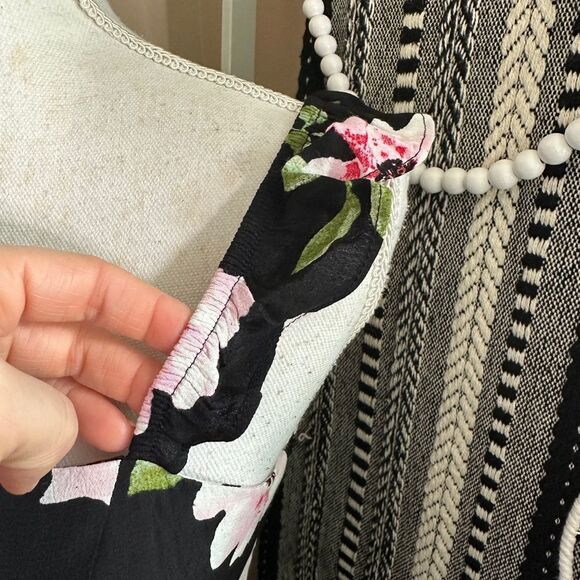 Forever 21 Contemporary Black Pink Floral Faux Wrap Smocked Maxi Dress - Picture 2 of 8